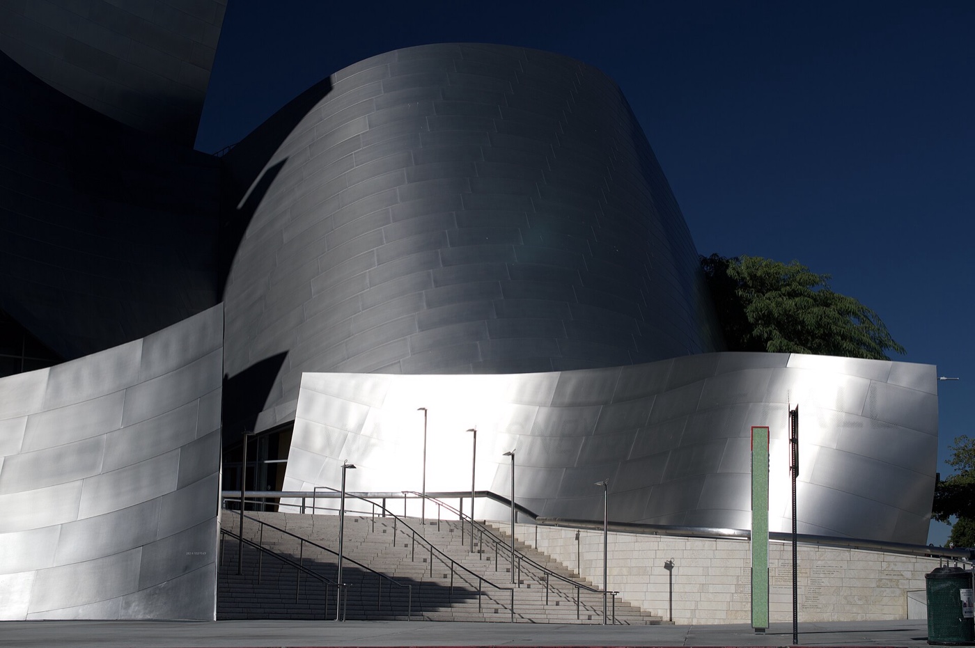 Walt Disney Concert Hall in Los Angeles